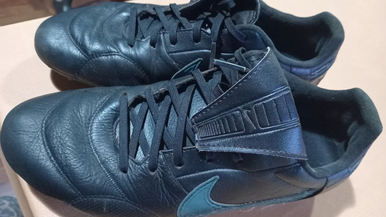 Botines Nike - imagen 2
