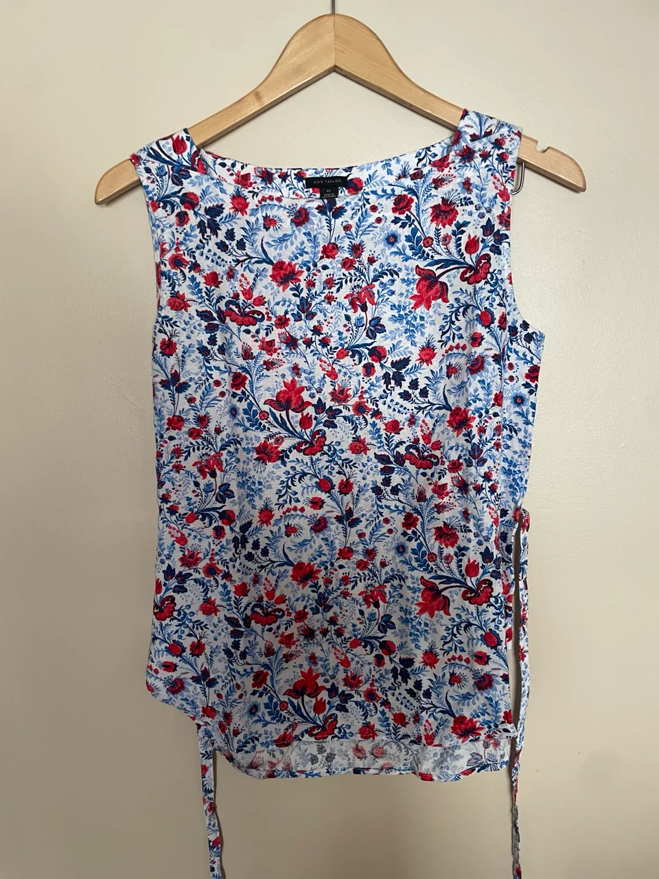 Musculosa Ann Taylor · Talle XS