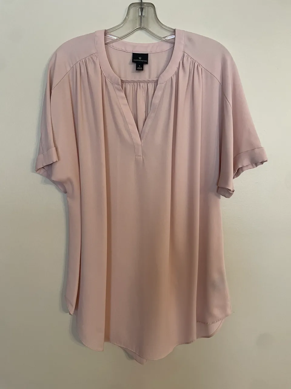 Remera Worthington · Talle L