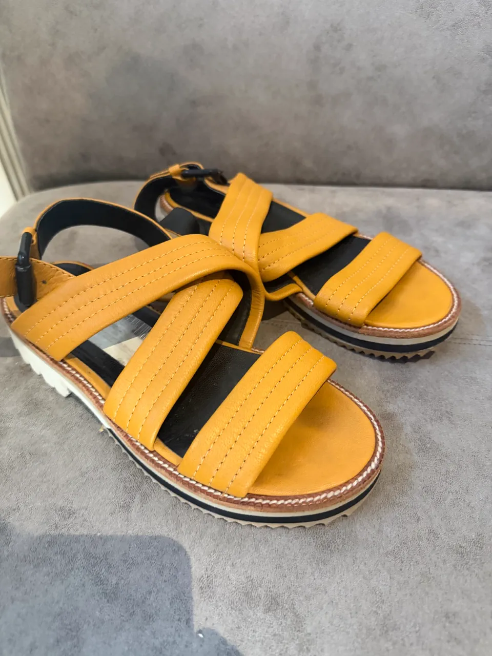 Sandalias Mishka - imagen 1