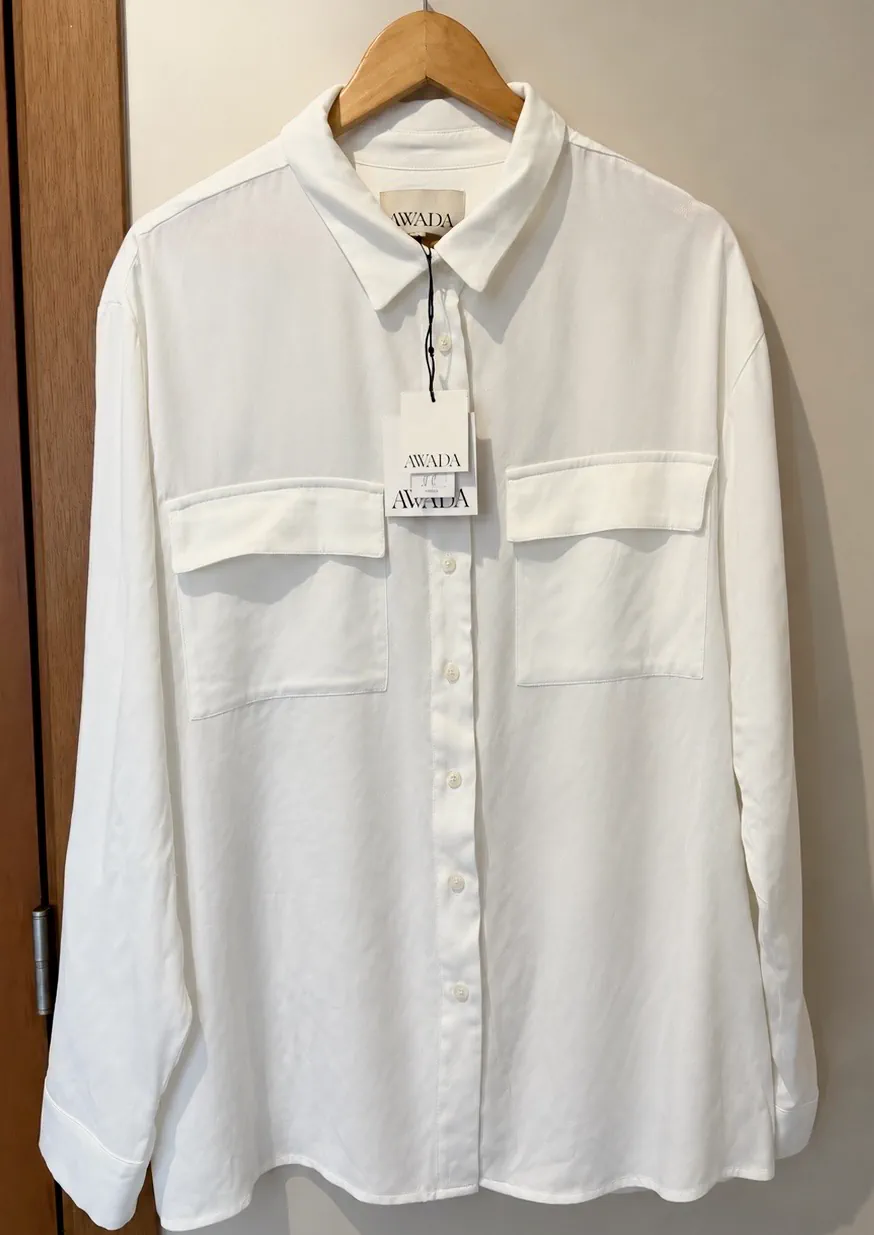 Camisa Awada · Talle L