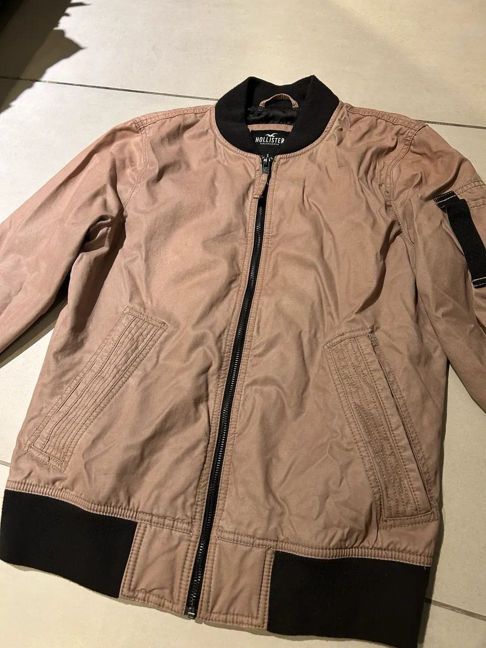 Hollister · Talle S