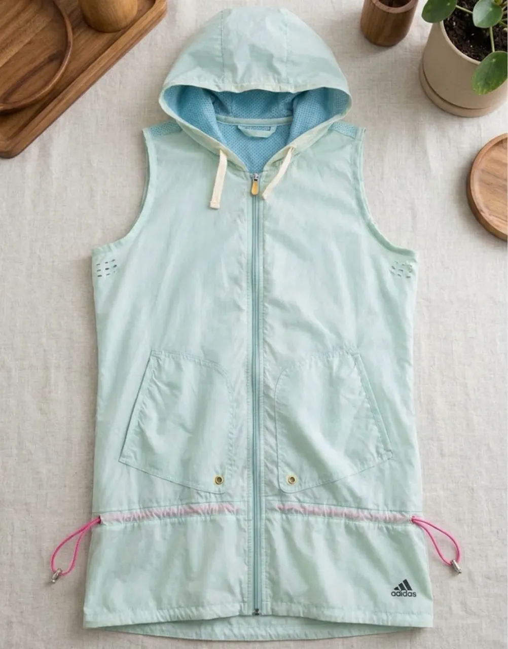 adidas · Talle S
