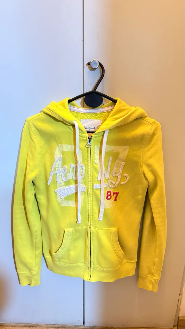 Buzo Aéropostale · Talle S