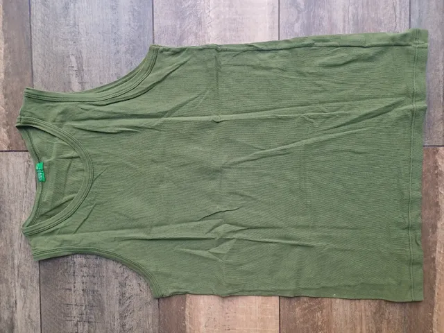 United Colors of Benetton · Talle 13 años / 158 cm