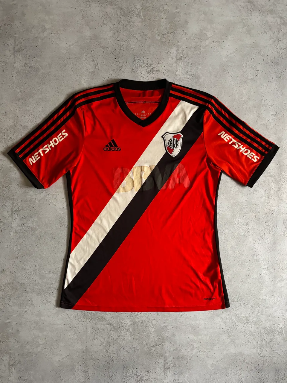 Camiseta adidas - imagen 1