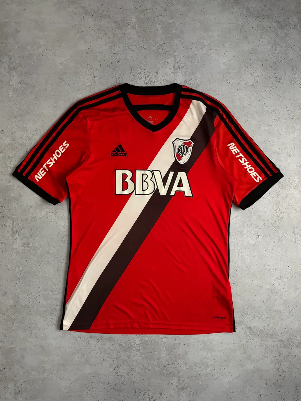 Camiseta adidas - imagen 1