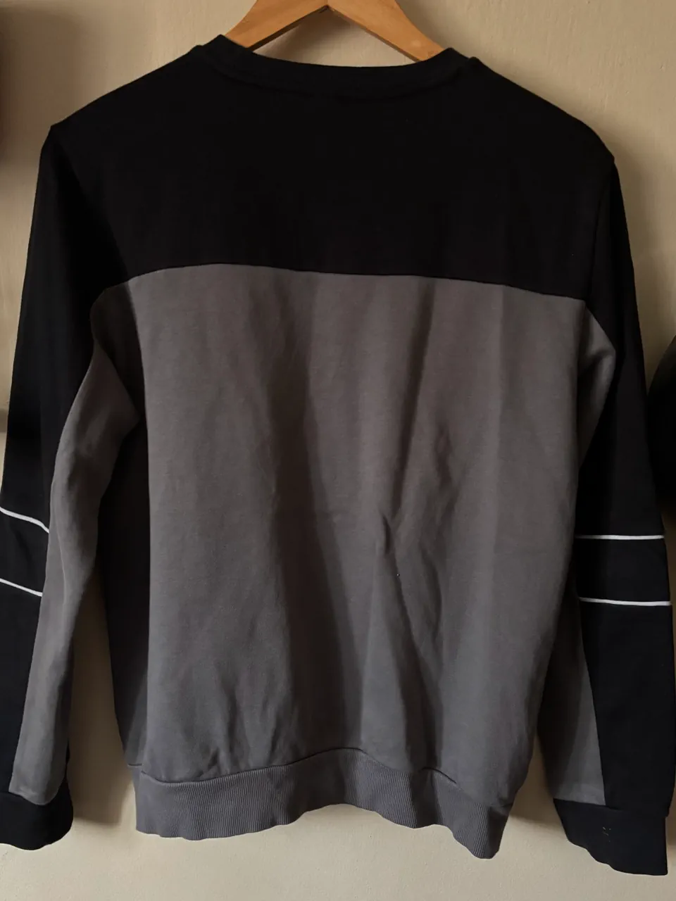 Buzo adidas - imagen 4
