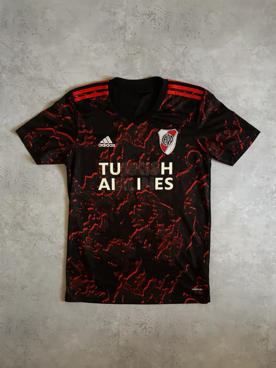Camiseta adidas - imagen 1