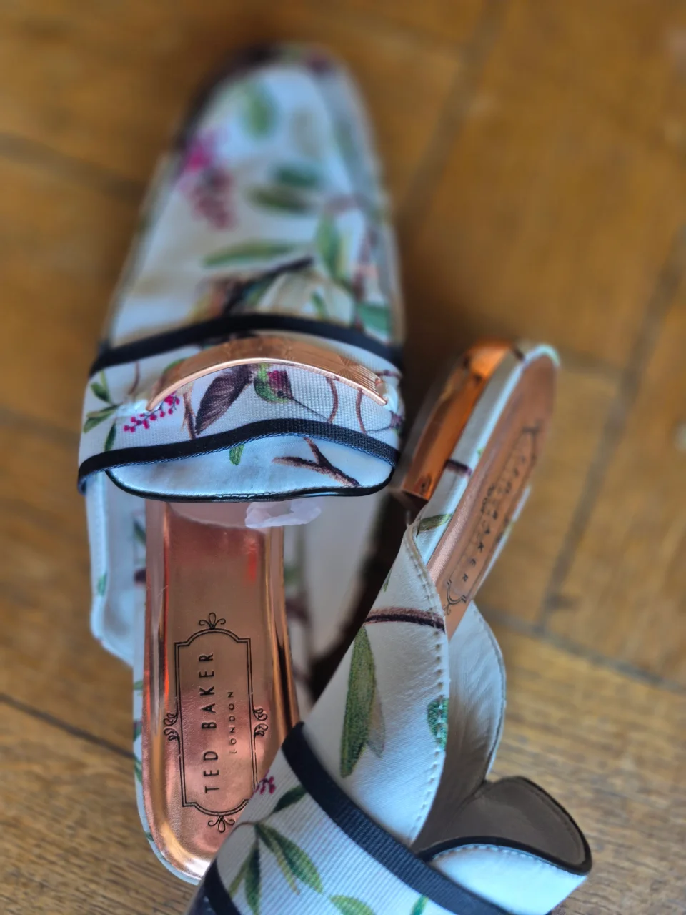 Ted Baker · Talle AR 37