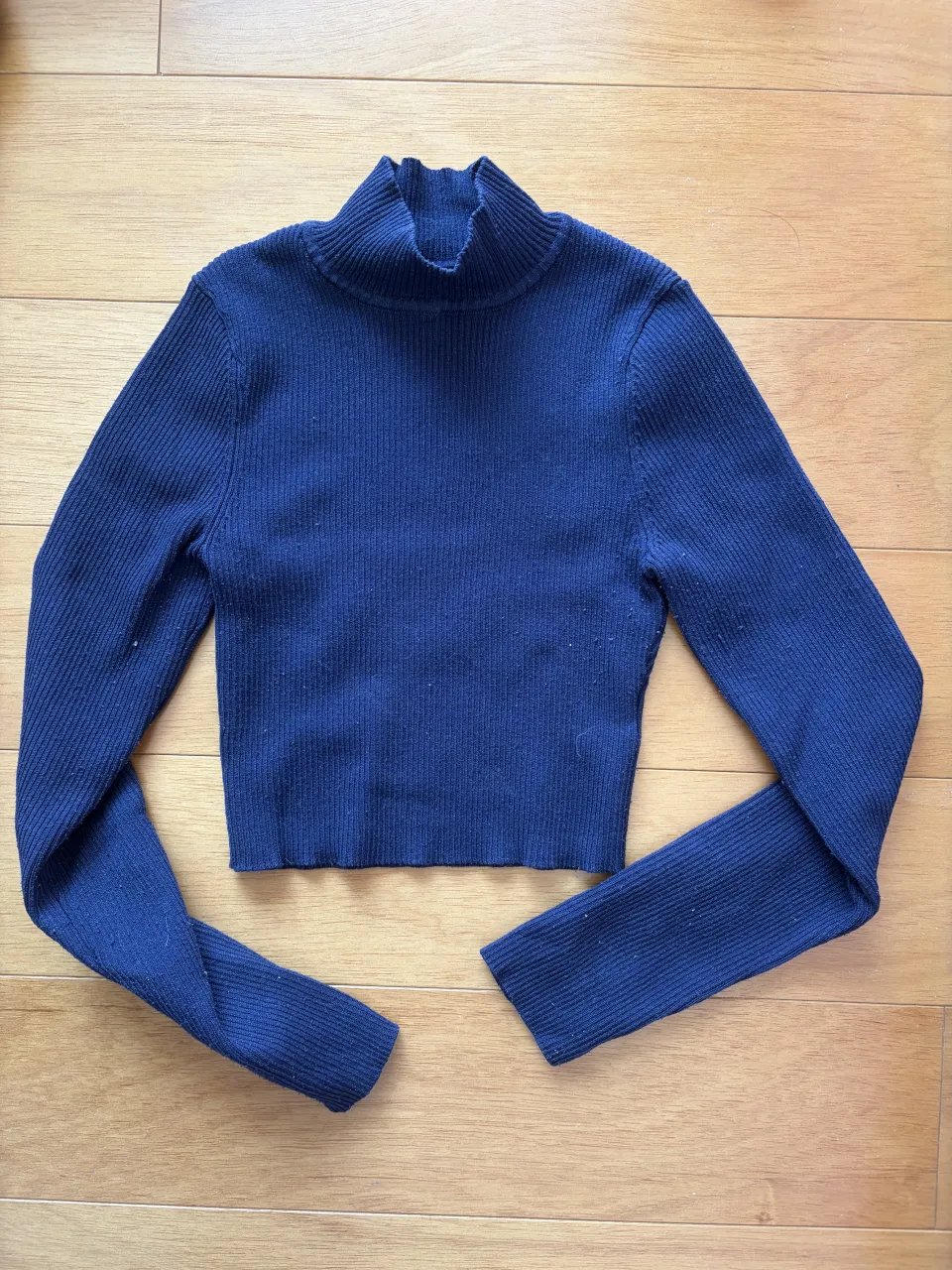 Remera Divided · Talle S