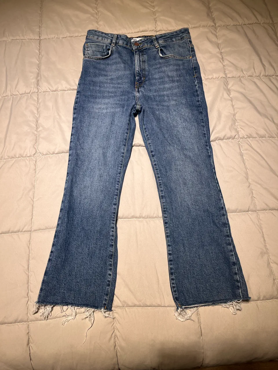 Zara · Talle EU 44