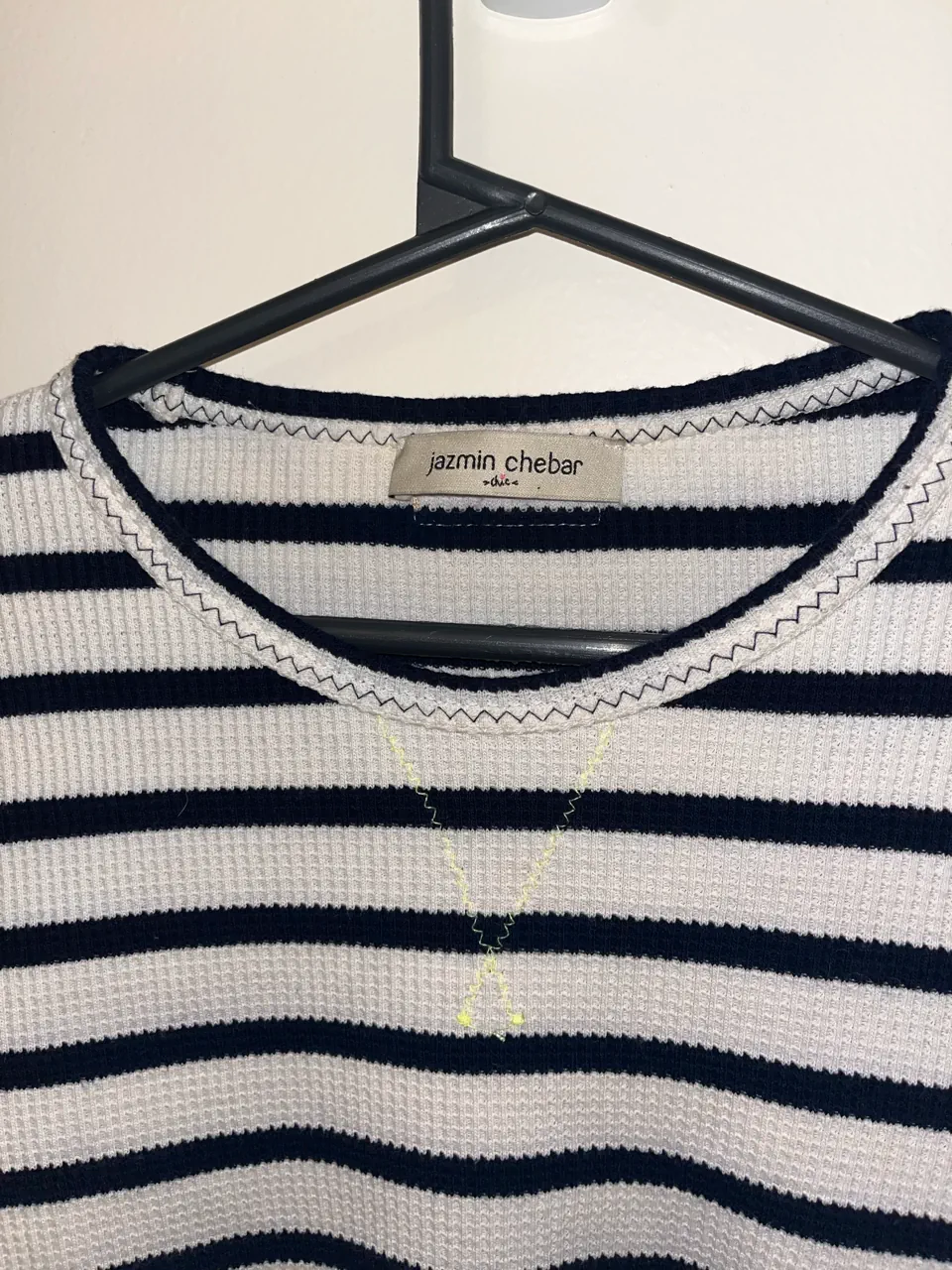 Remera Jazmín Chebar · Talle 2
