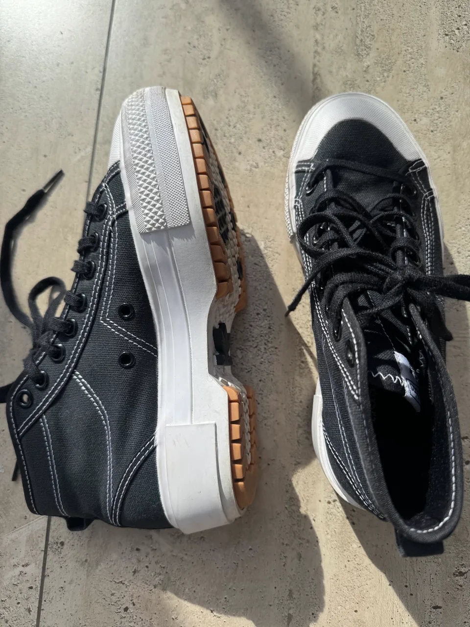 adidas · Talle US 7