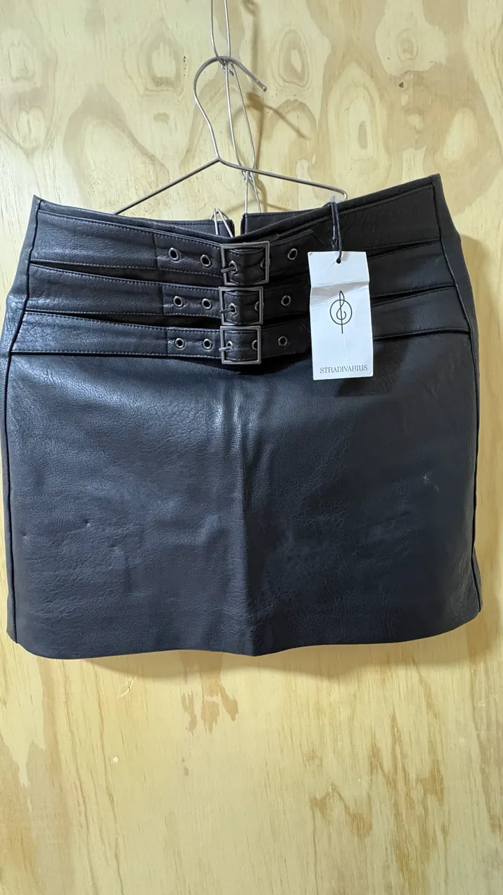 Minifalda Stradivarius - imagen 1