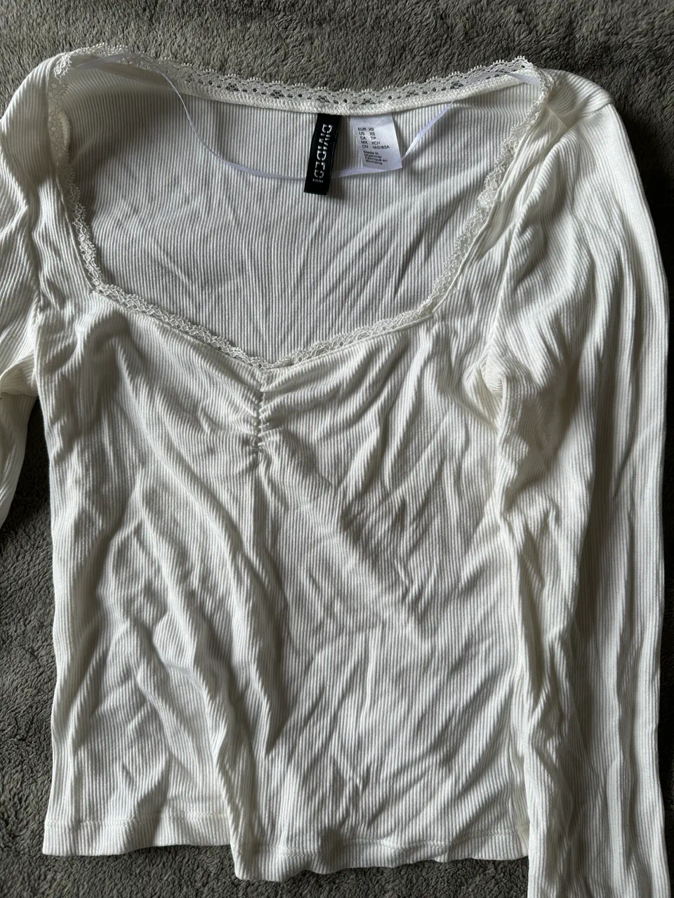 Remera Divided · Talle XS