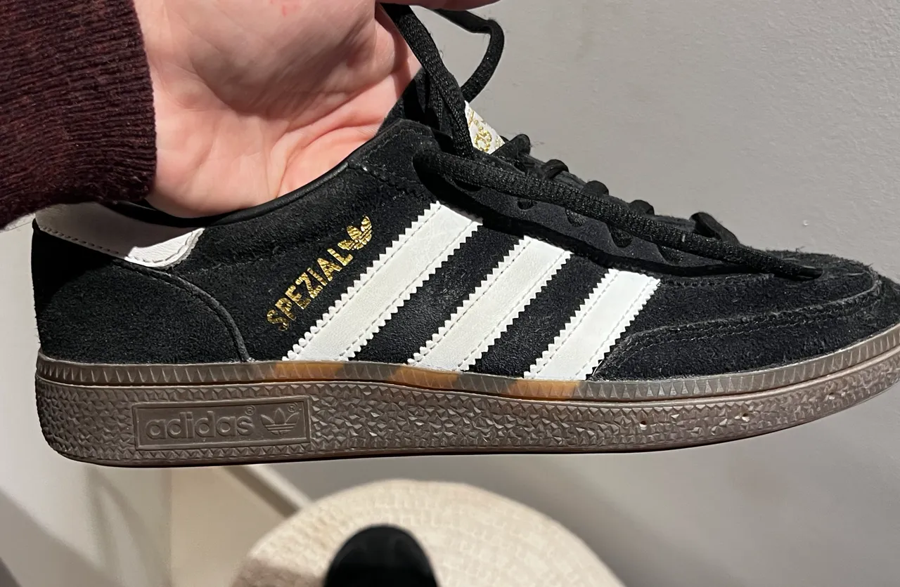 Zapatillas adidas - imagen 1