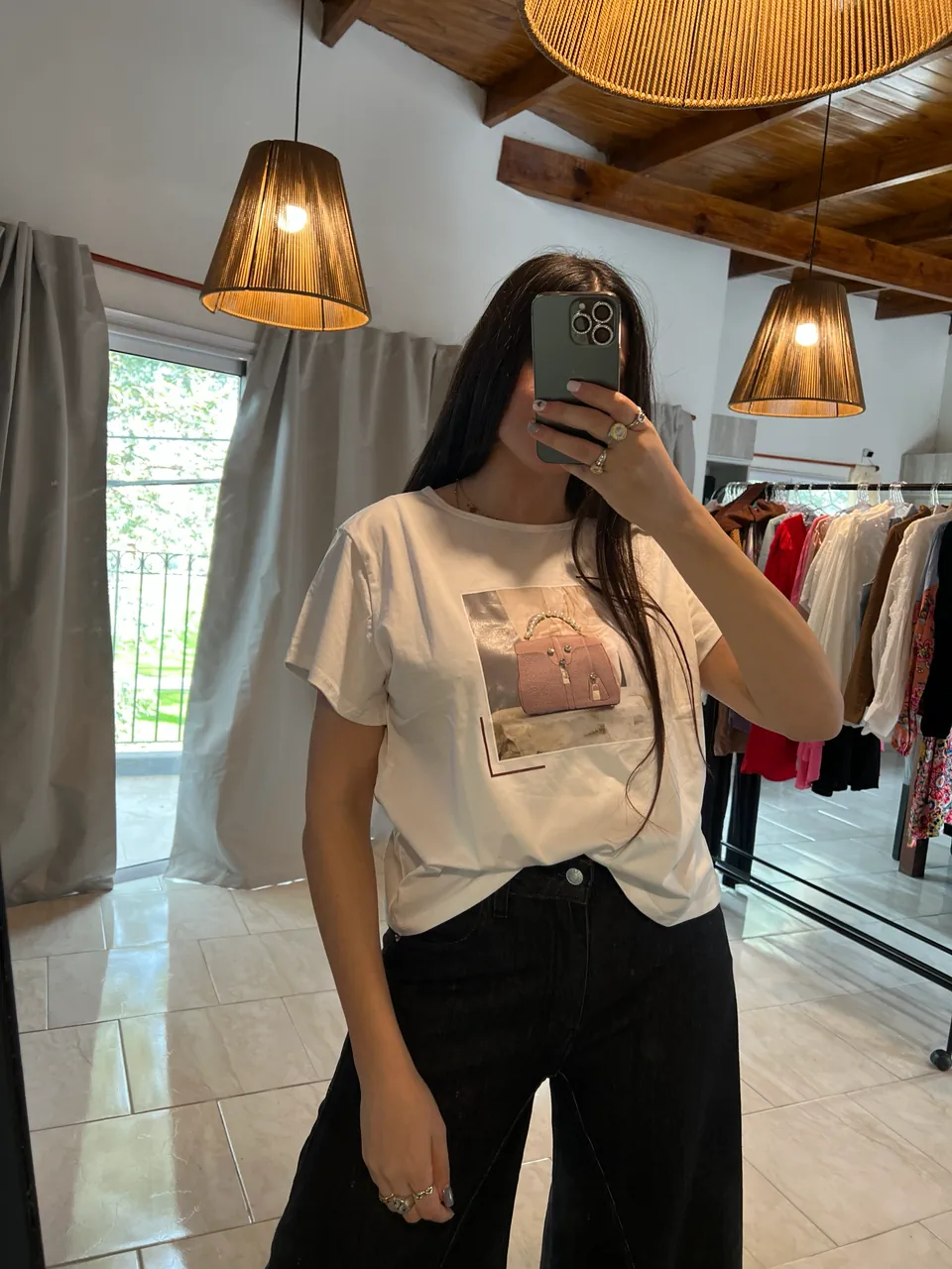Remera Embrujo · Talle M