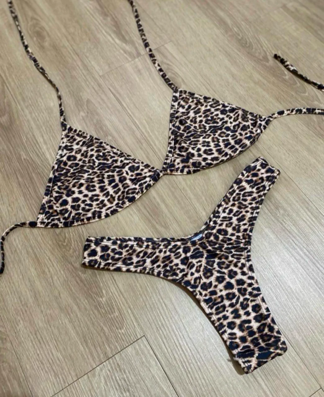 Bikini Bikini - imagen 1