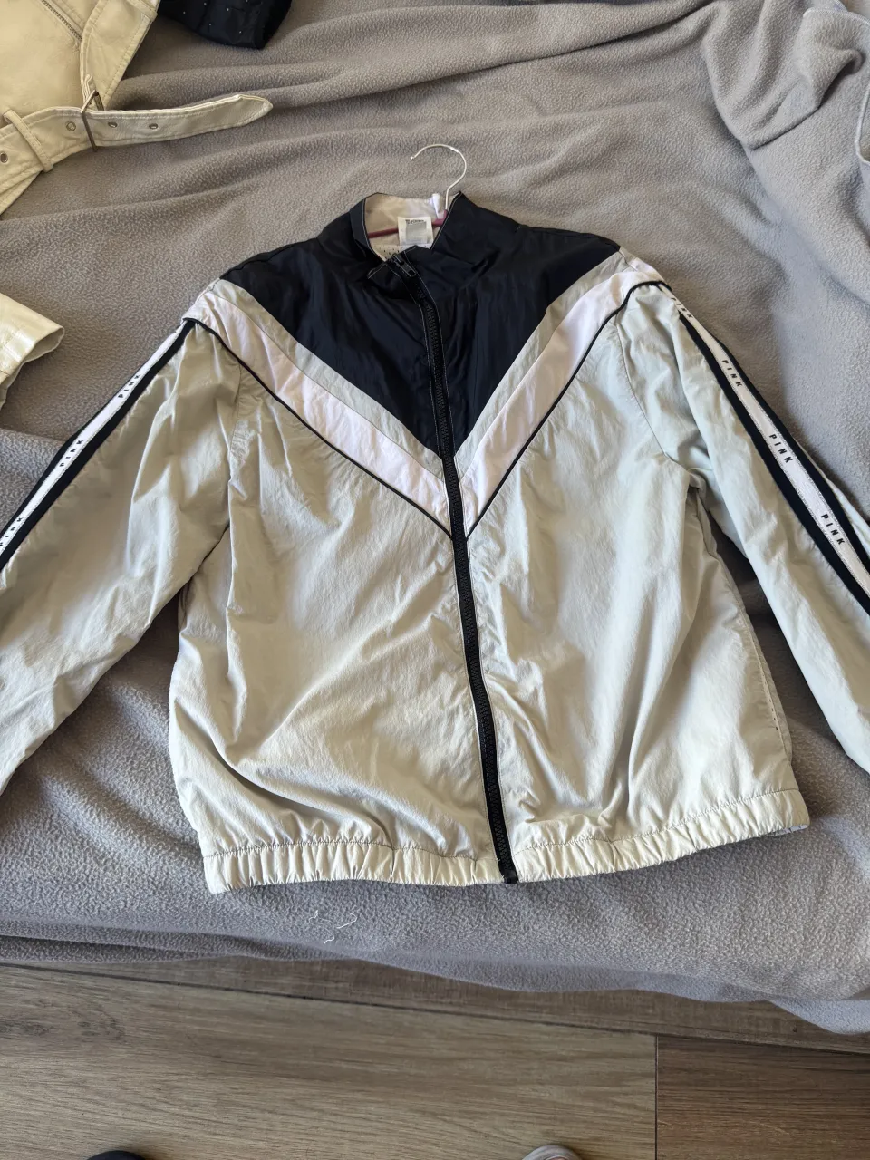 Campera Pink - imagen 1