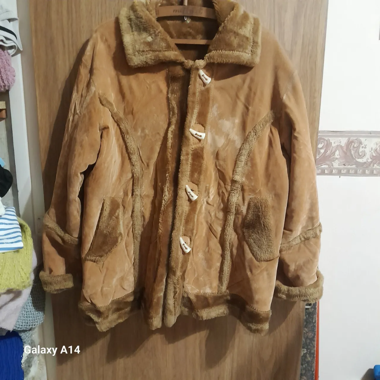 Campera Sin marca. - imagen 1