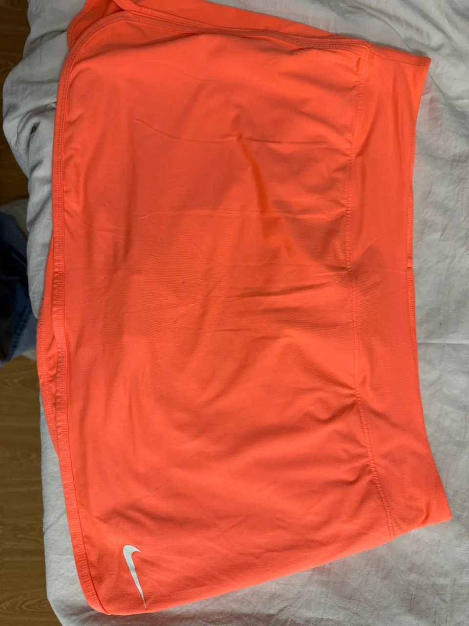 Nike · Talle L