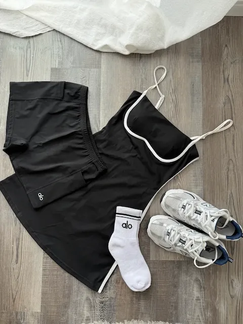 Alo Yoga · Talle M