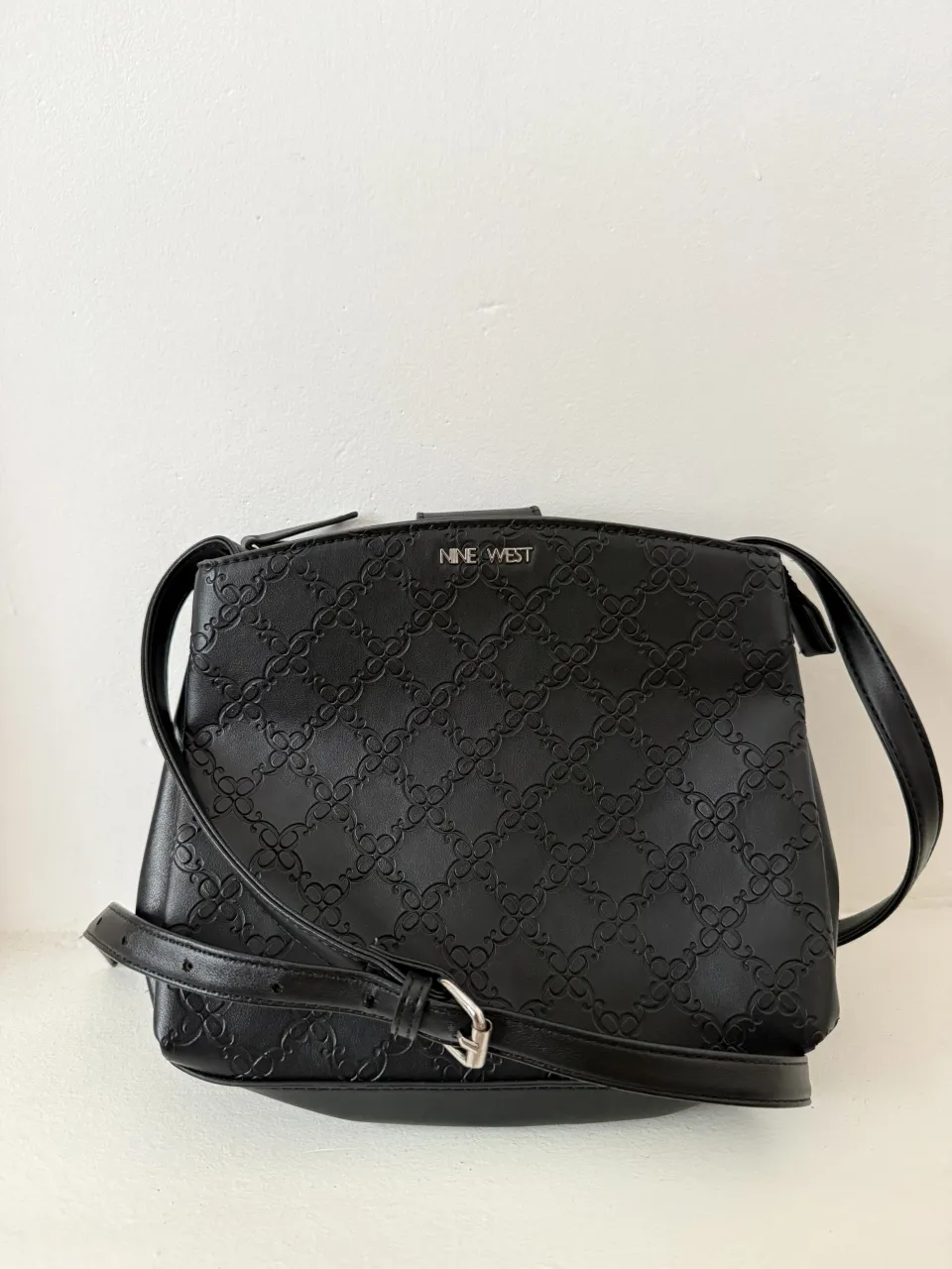 Cartera Nine West