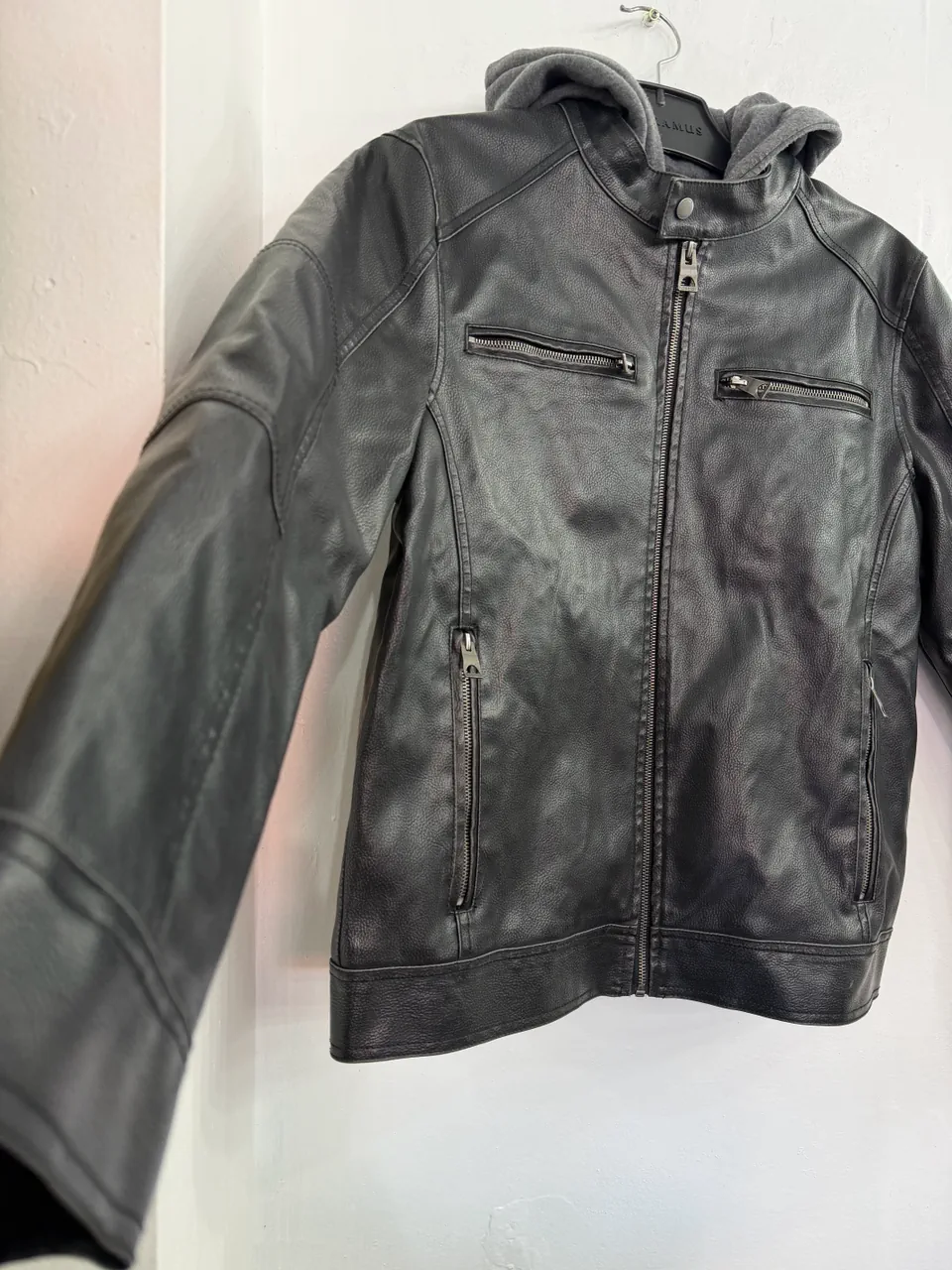 GUESS · Talle S