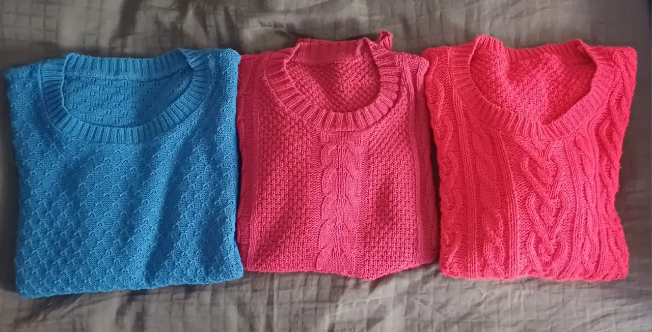 Sweater A ≠ - imagen 1