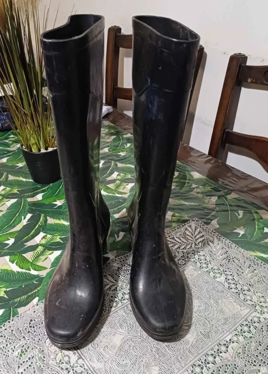 Botas A ≠ - imagen 1
