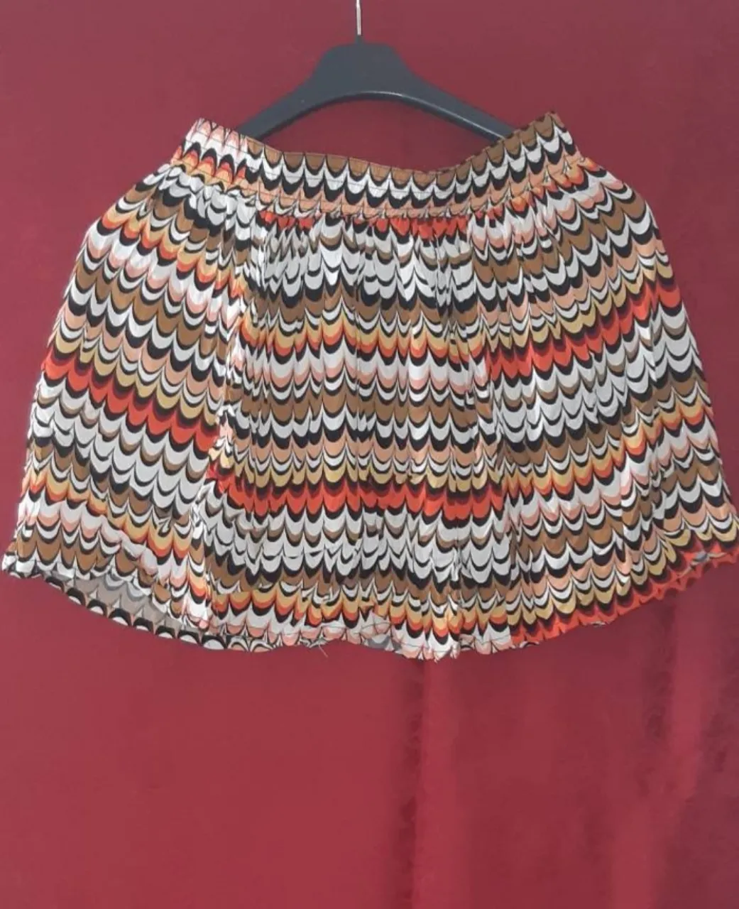 Pollera A ≠ - imagen 1