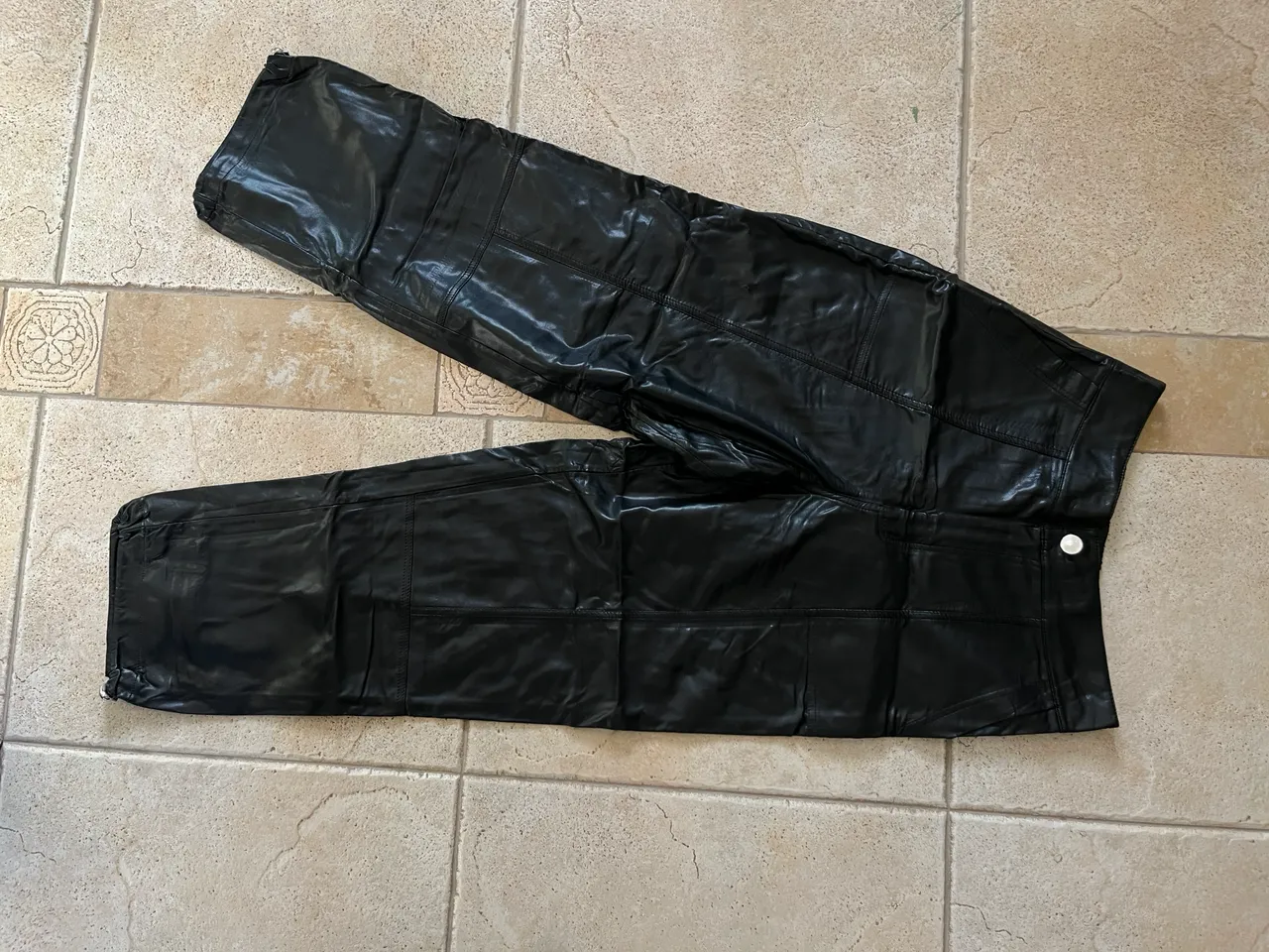 Pantalón A ≠ - imagen 1