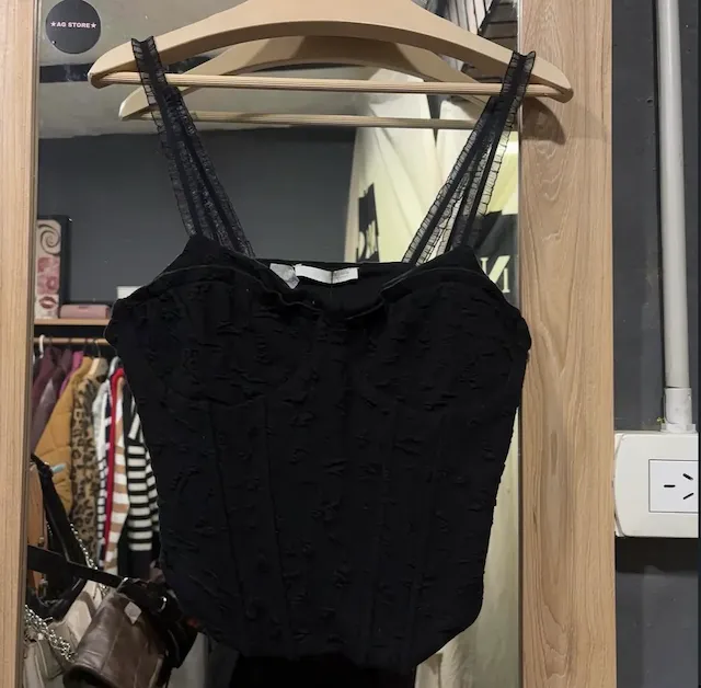 Zara · Talle L