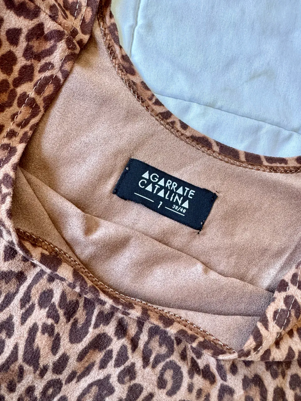 Remera Agarrate Catalina · Talle S