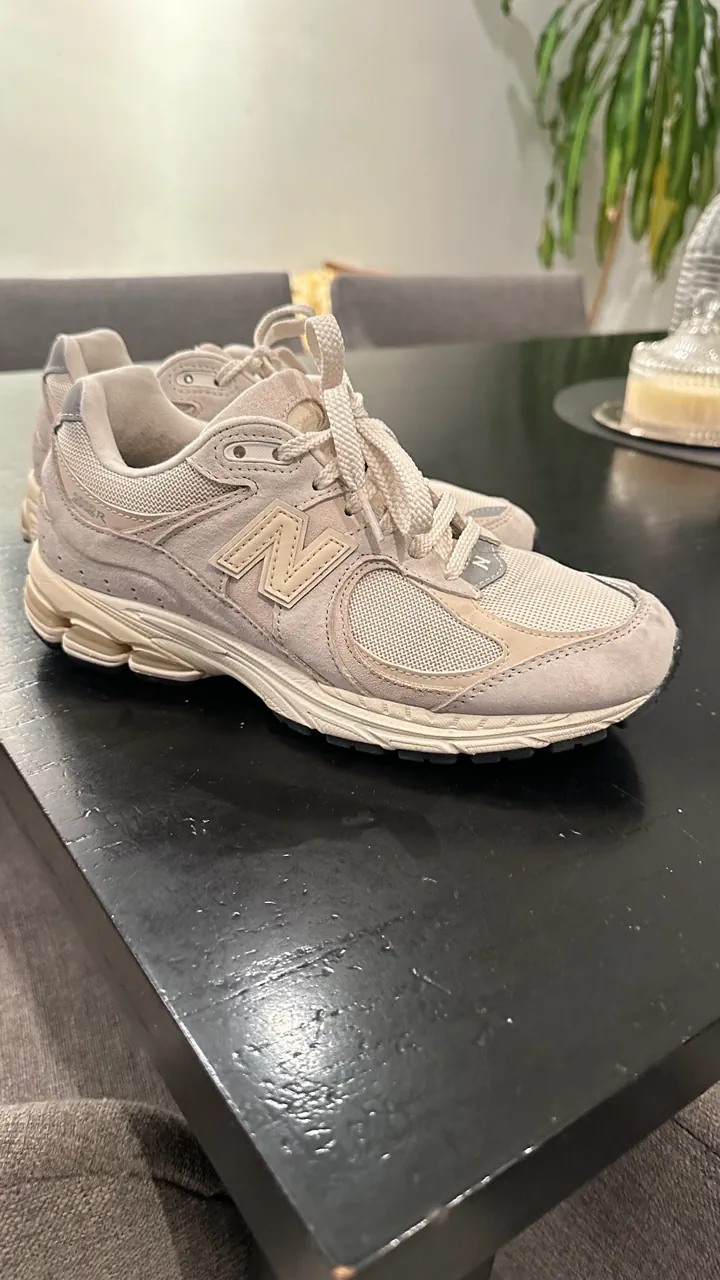 New Balance · Talle AR 38
