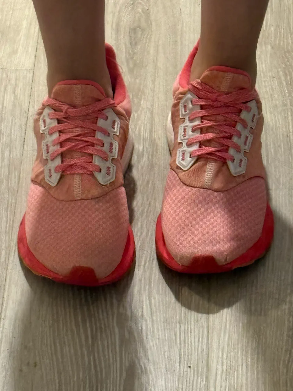 adidas · Talle AR 38