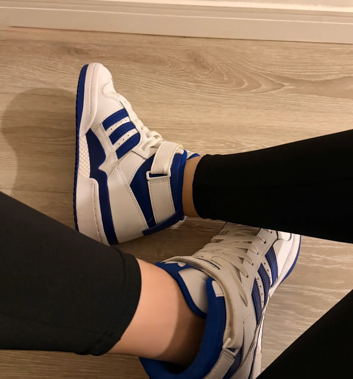 Zapatillas adidas - imagen 1