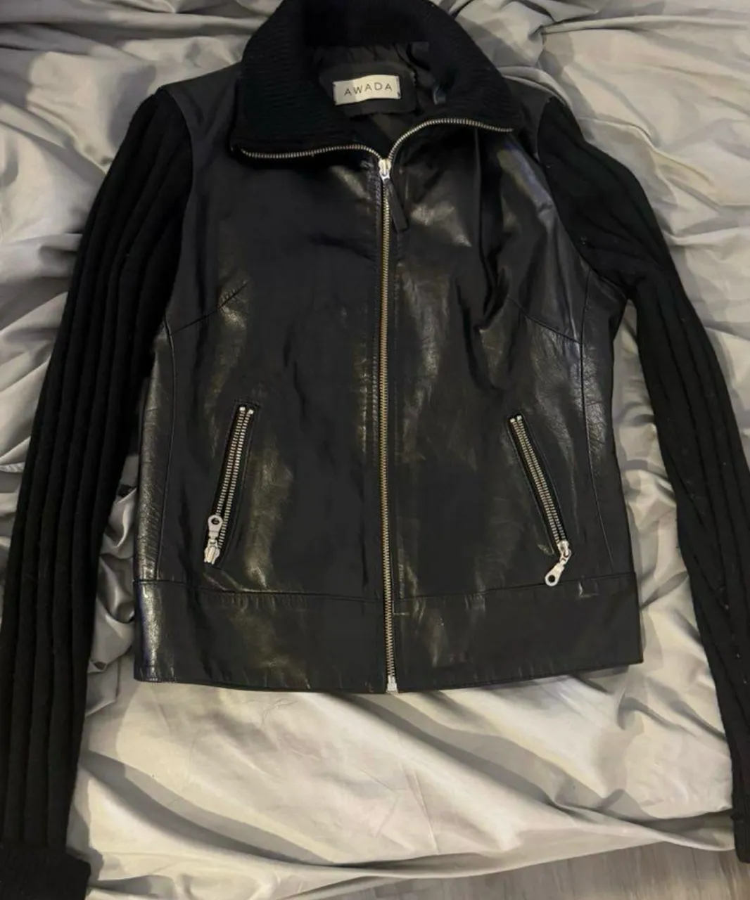 Campera Awada - imagen 1