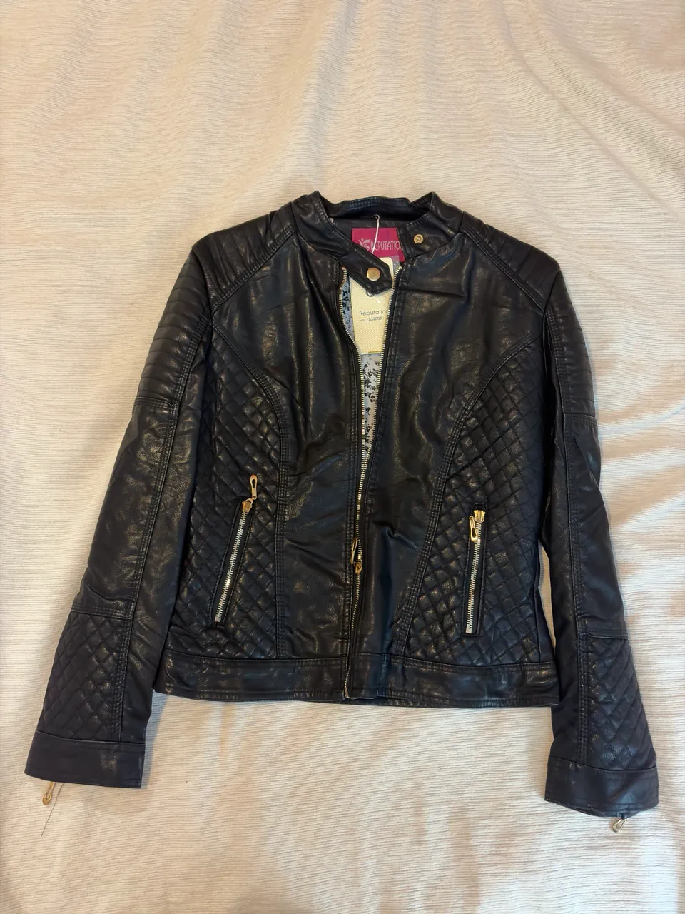 Campera Reputation - imagen 1