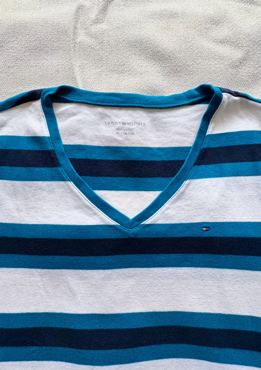 Remera Tommy Hilfiger - imagen 1