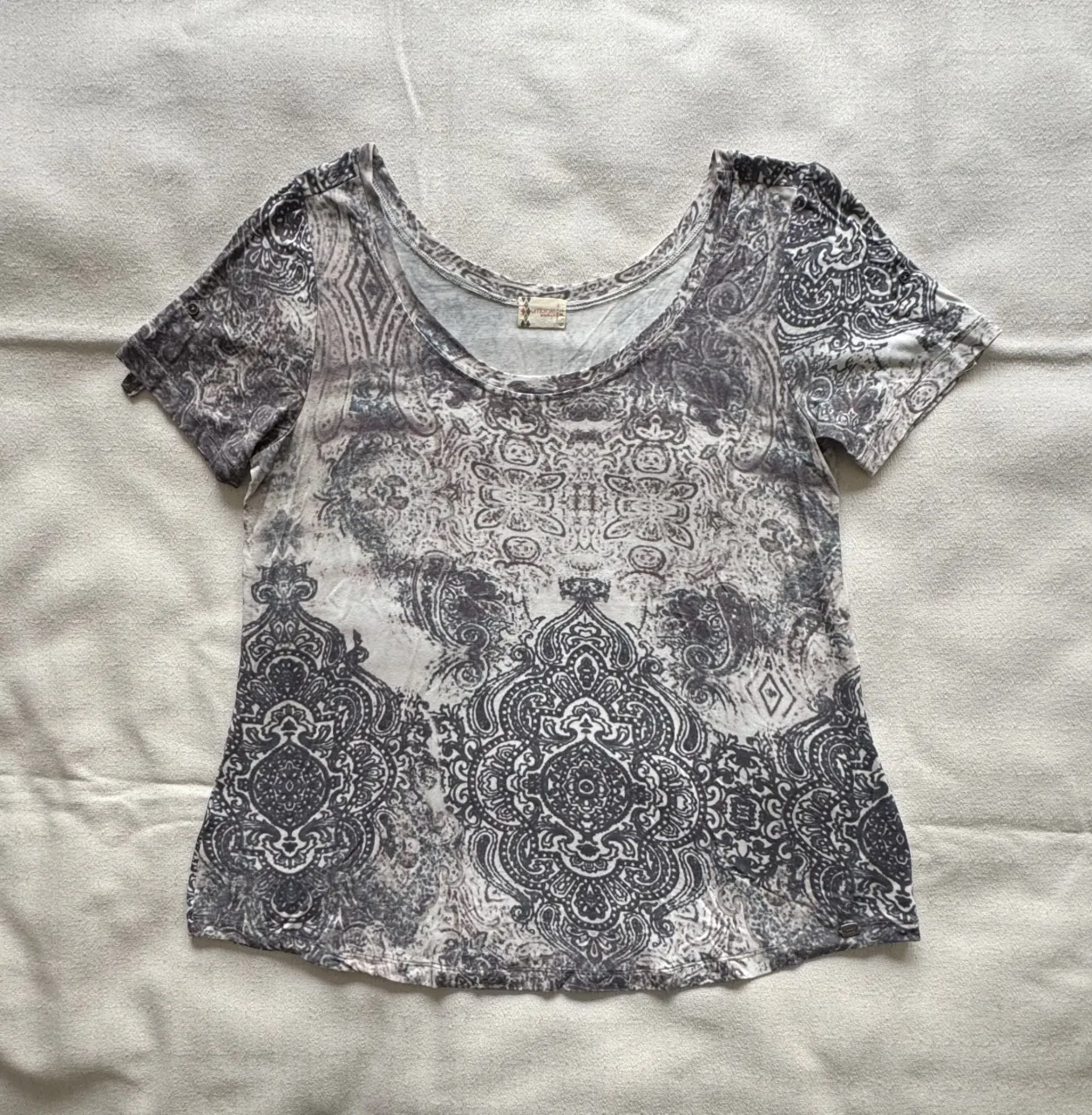 Remera Umbrale - imagen 1