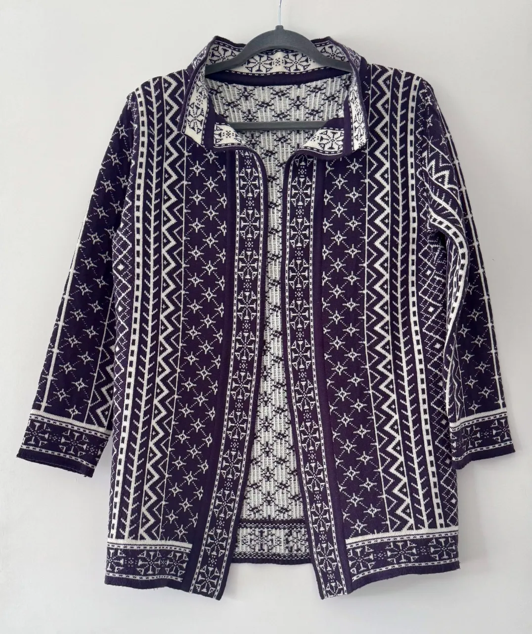 Cardigan Otras · Talle L