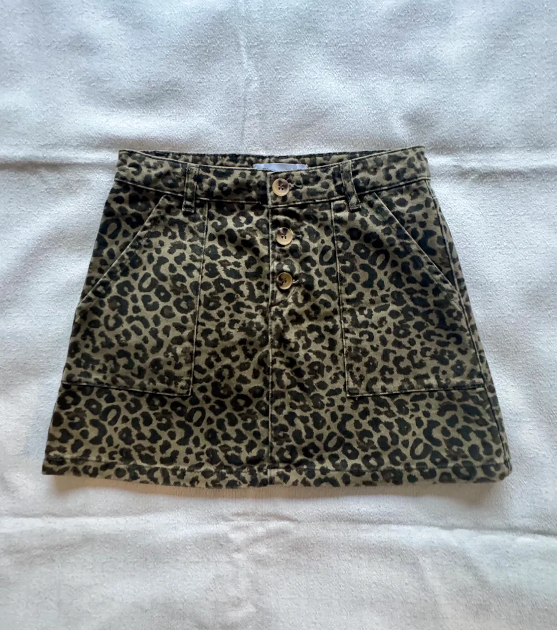 Pollera corta Zara · Talle 10 años / 140 cm