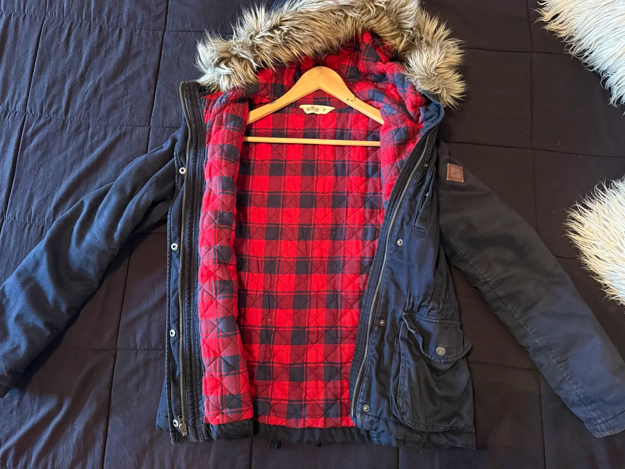 Campera Hollister · Talle M