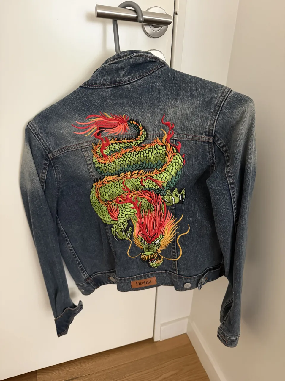 Campera Divina Bolivia · Talle S