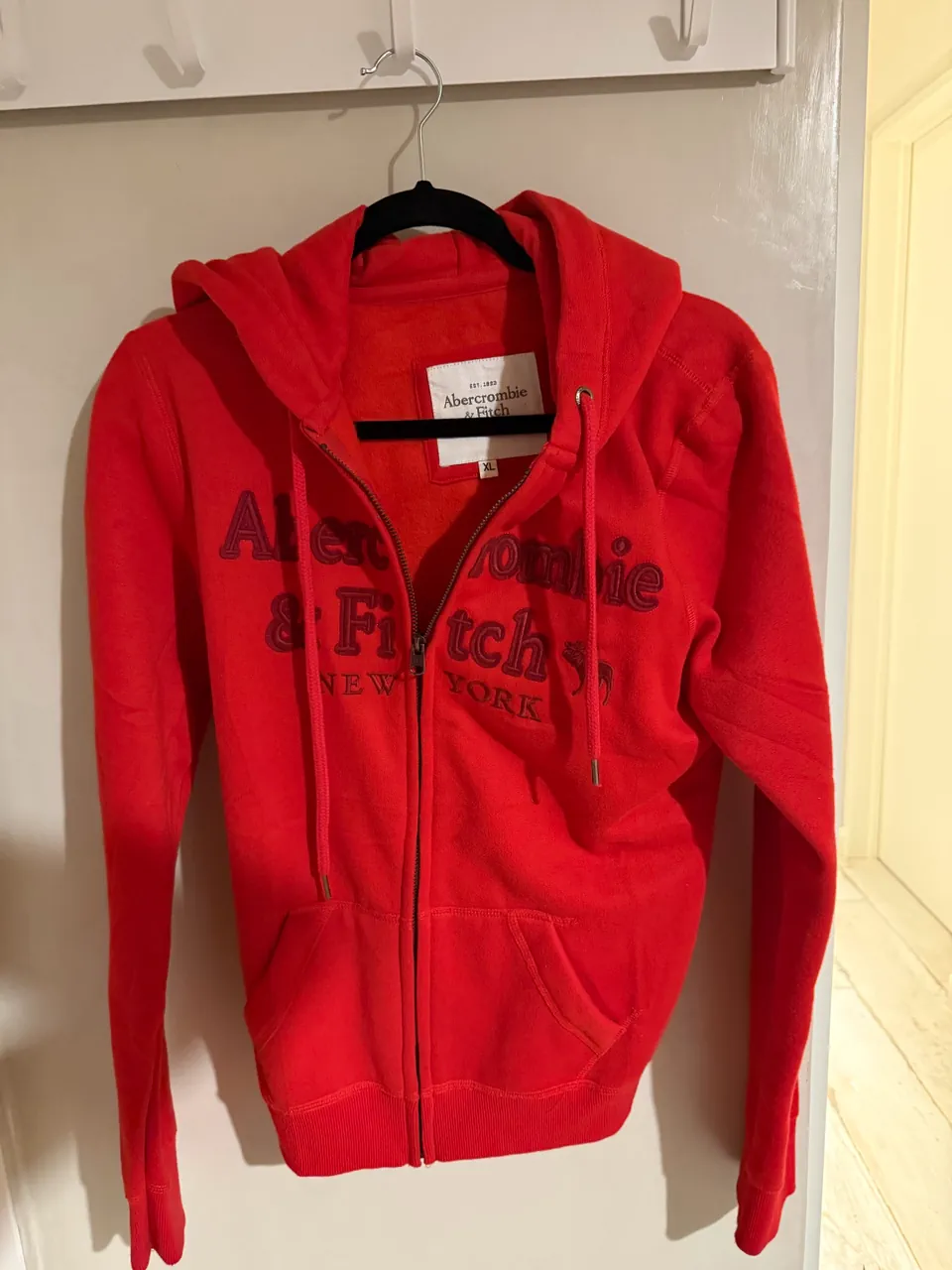 Abercrombie & Fitch · Talle XL