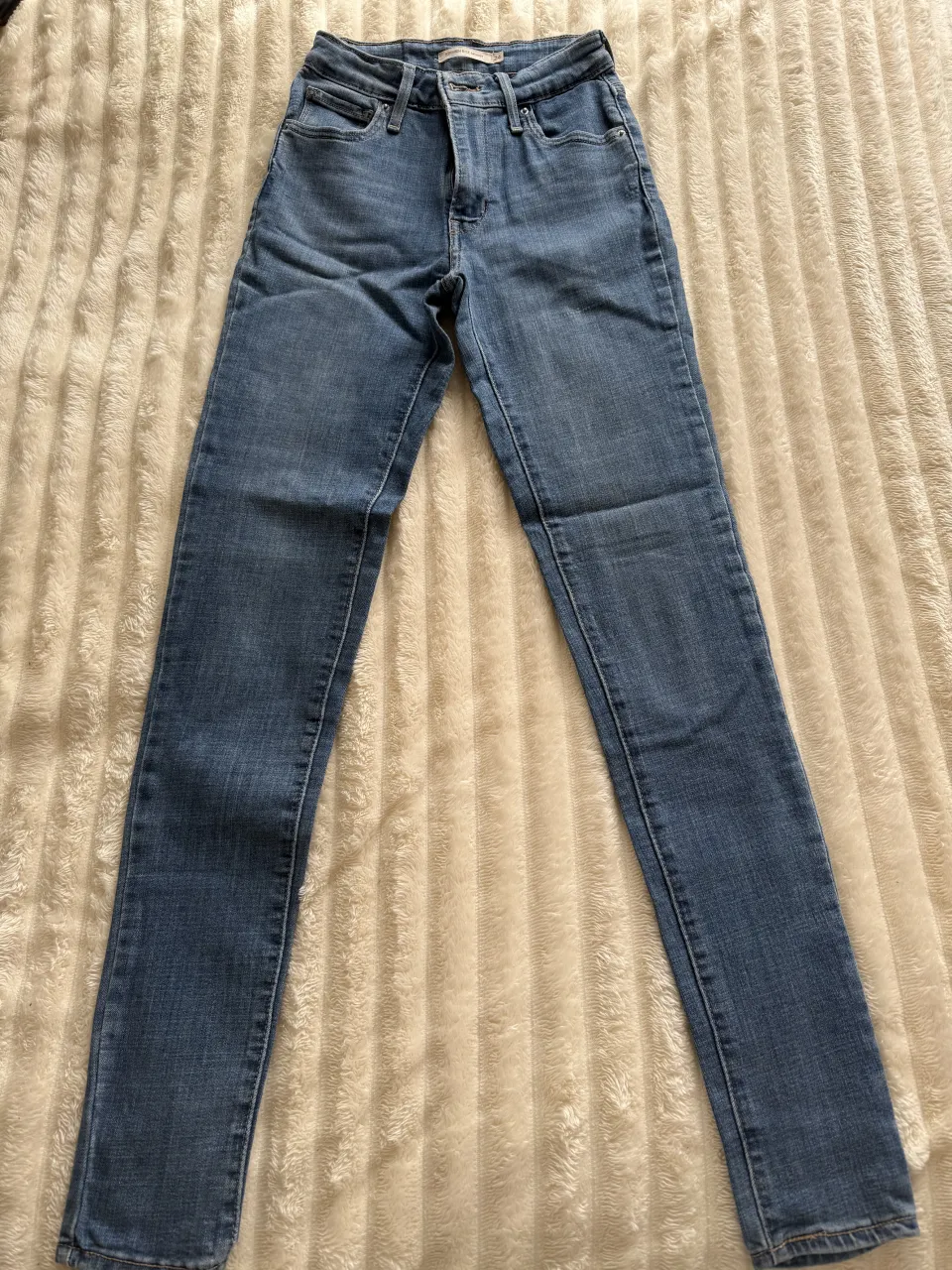 Jean Levi's - imagen 1