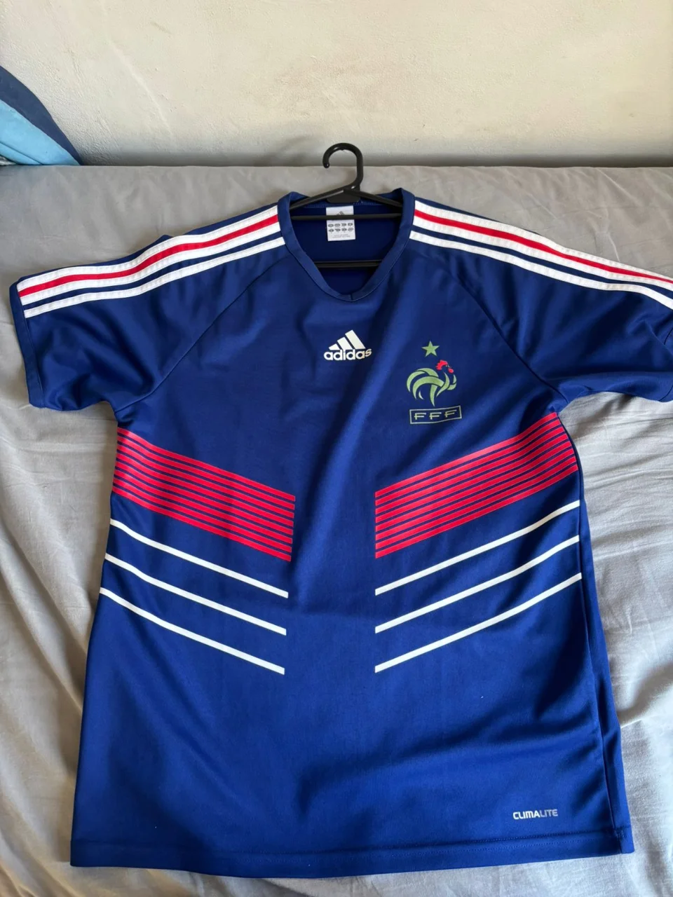 Camiseta adidas - imagen 1