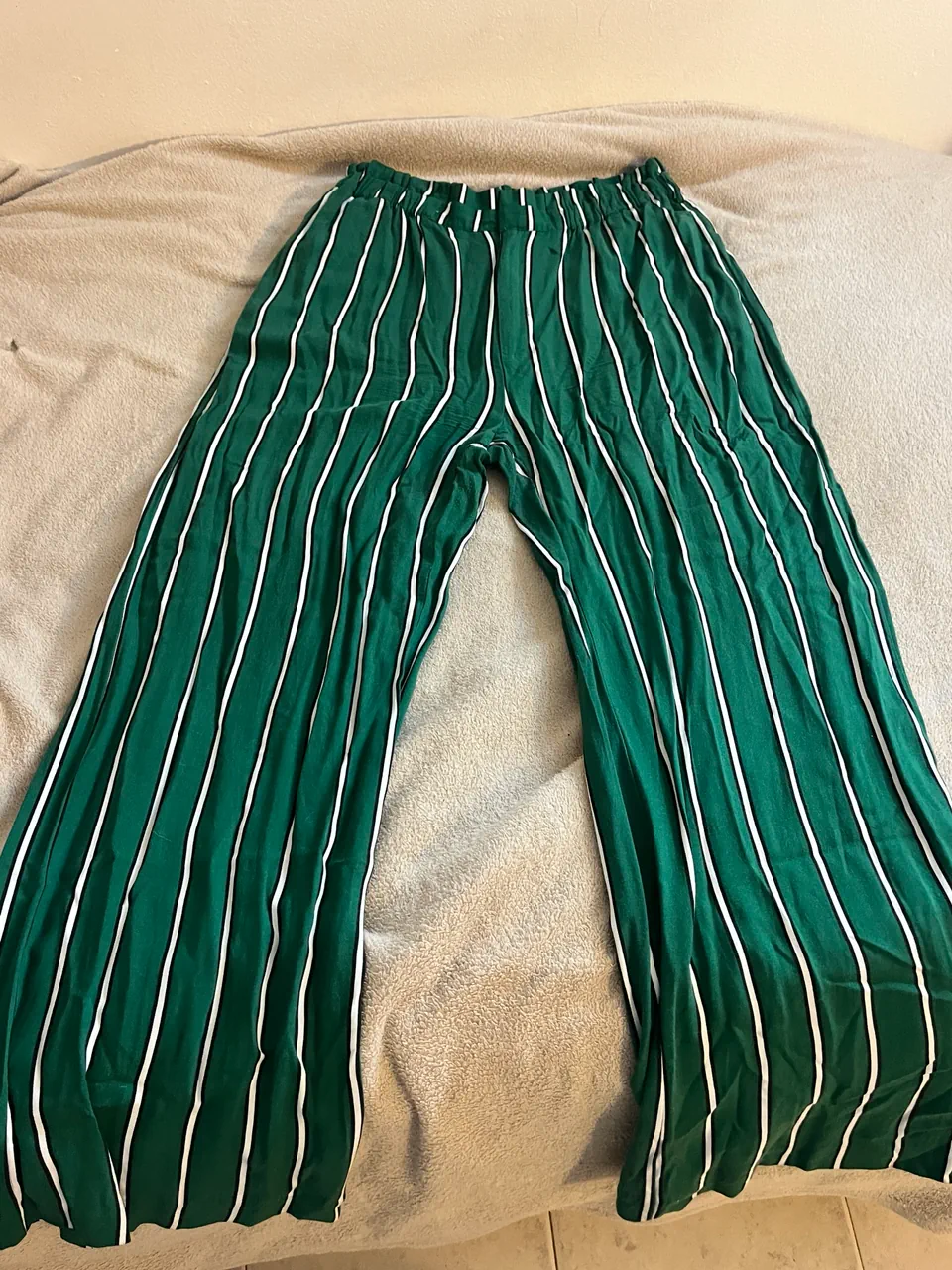 Pantalón Forever 21 - imagen 1